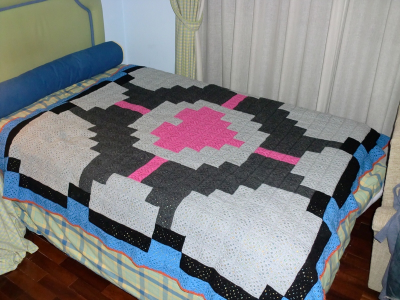 Companion cube Blanket