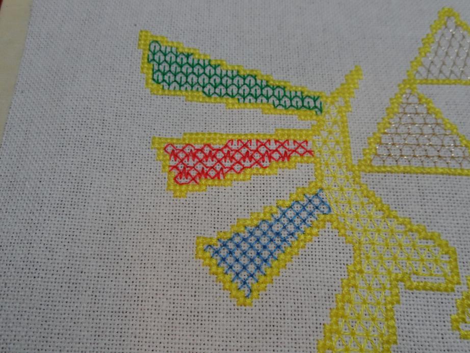 Hyrule Crest, right.jpg