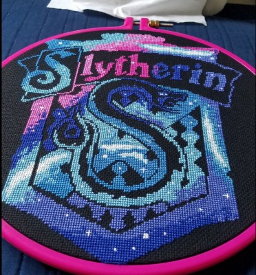 slytherin crest.jpg