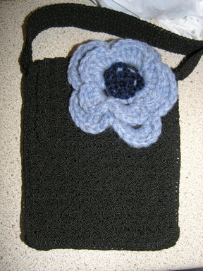 crochet flower on bag 001.JPG
