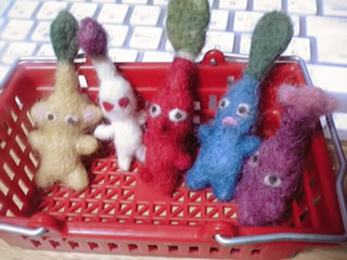 PIKMIN - wool felt needles.